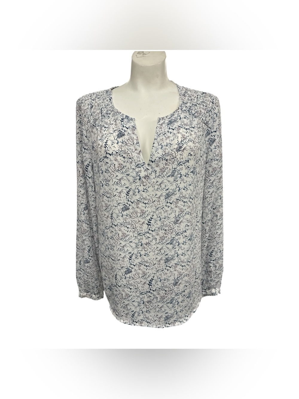 Dalia White and Blue Floral Split-Neck Tunic Size L